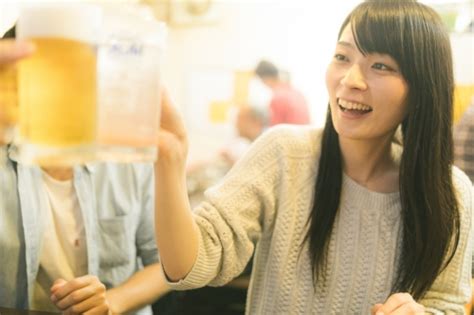 合コン から 付き合う|合コンから付き合う確率は ％！成功者に聞いた合コ .